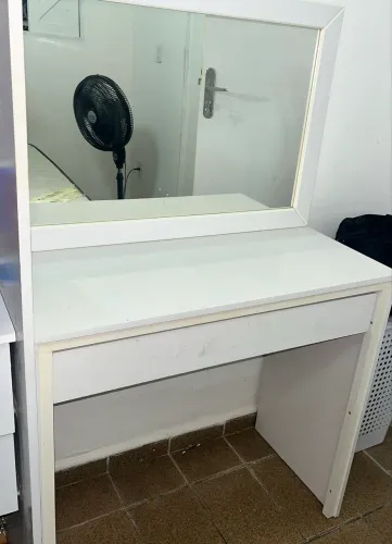 Vende se PENTEADEIRA 