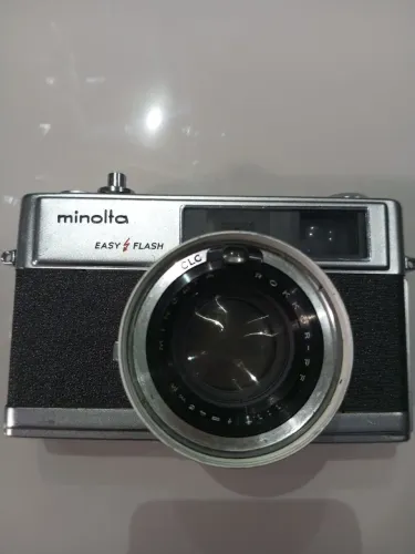 Câmera MINOLTA HI-MATIC 9 EASY?FLASH