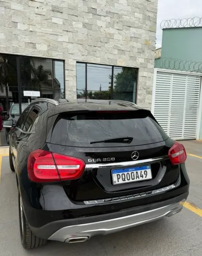 Mercedes-Benz GLA 200 Adv. 1.6/1.6 TB 16V Flex Aut. 2017