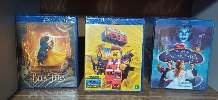 Blu-Ray A BELA E A FERA 2017 LIVE ACTION + ENCANTADA + UMA AVENTURA LEGO 2014 Lacrados