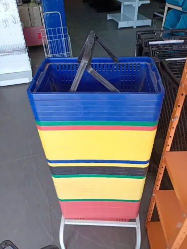 CESTA DE MERCADINHO PLASTICA AVISTA 40. *