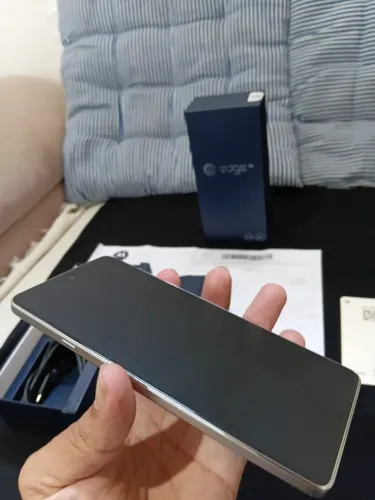 Edge 20 128GB câmera de 108 MP,acom todos acessórios e nota fiscal