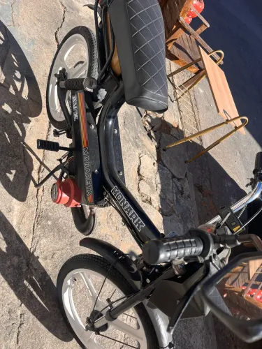 Mobillete monark relíquia motor novo 