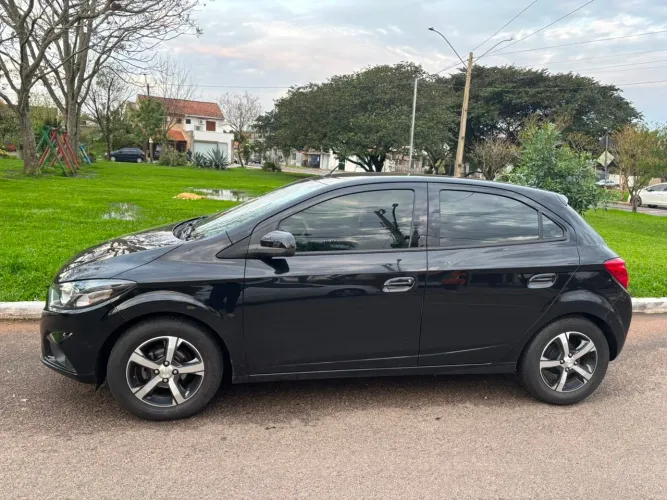Chevrolet Onix Hatch LTZ 1.4 8V Flex Aut. 4P 2019