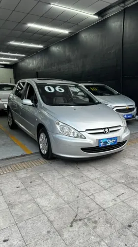 Peugeot 307 Feline/griff/premi. 2.0 Flex 5P Aut. 2006