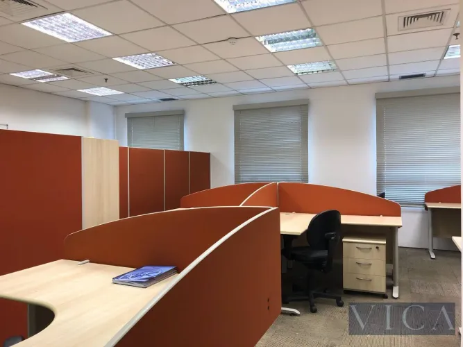 Sala para alugar com 56m² - em Alphaville - Barueri/SP