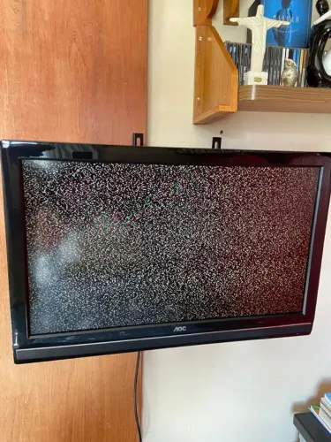 VENDO TV AOC 32 POLEGADAS