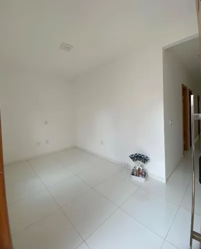 CASA EM CONSTRUÇÃO DISPONÍVEL PARA VENDA NO MIRO CAIRO 