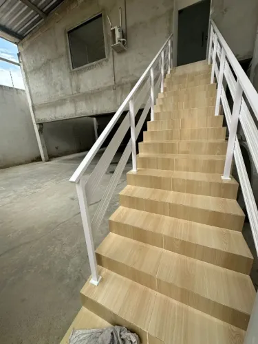 Galpão com salas comerciais em Candelária com aproximadamente 400m2