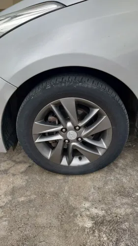 Hyundai HB20S Premium 1.6 Flex 16V Aut. 4P 2014