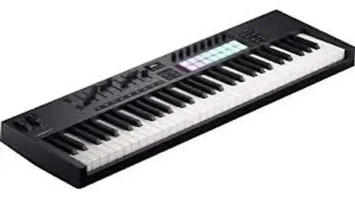 NOVATION LAUNCHKEY 61 MK4