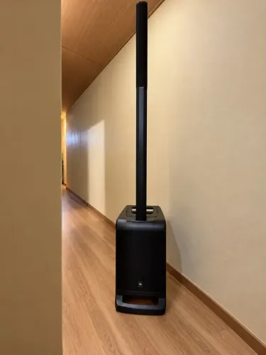 JBL ÉON ONE