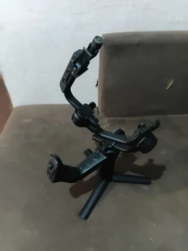 Gimbal para câmeras 