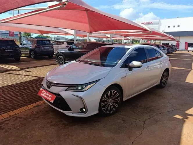 Toyota Corolla Altis Prem. Hybrid 1.8 Flex AUT 2023