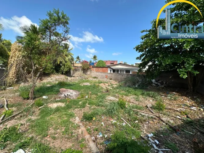 VENDO TERRENO NO FAROL DE ITAPUÃ, 815m², R$ 600.000,00 ESCRITURADO!!!