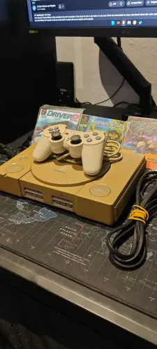 PlayStation 1 FAT (Leitor Funcionando)