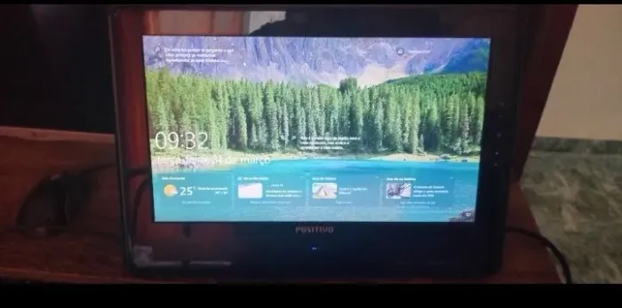 Monitor positivo, 19 polegadas, com saída de áudio 