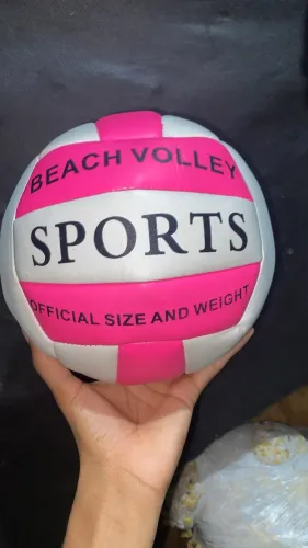 Vende - se esta bola de vôlei