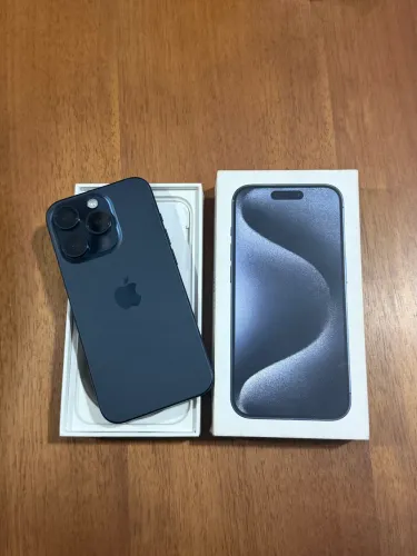 iPhone 15 Pro - Azul