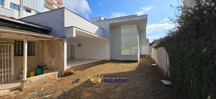 Imóvel à Venda Residência, Sala Comercial ou Permuto Construção no local