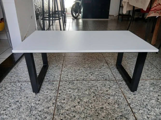 Mesinha de centro metalon × mdf