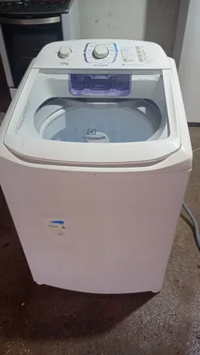 Máquina de lavar roupa 