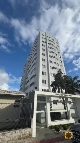 Apartamento de 2 quartos vista mar em Areias