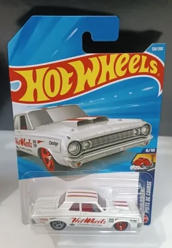 Hot Wheels 64 Dodge 330