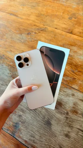 iPhone 16 Pro Max - 256Gb