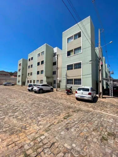 APARTAMENTO COM 01 VAGA DE GARAGEM DESCOBERTA NO BAIRRO VALE DO GAVIÃO.