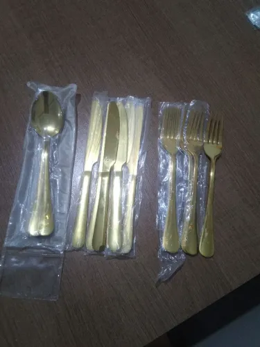 Faqueiro DOURADO 6 pessoas 