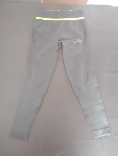 Legging Lupo Cinza Refletida