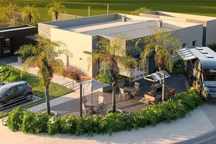 CONDOMÍNIO CAMPO BELO - CASA COM 2 DORMITÓRIOS E 1 SUÍTE - JD. JUPIÁ - PIRACICABA/SP