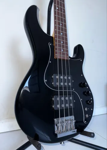 Baixo Tagima Fusion H2 com Tarraxas Guyker (Upgrade)