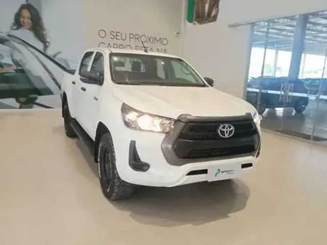 Toyota Hilux CD 4X4 2.8 Diesel Mec. 2024