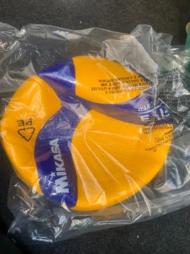 Bola de vôlei de quadra Mikasa v200w, bola oficial do vôlei brasileiro. 