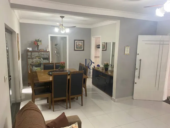 Casa com 2 dormitórios à venda, 244 m² por R$ 650.000,00 - Jardim Maria Augusta - Taubaté/