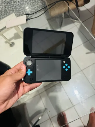 Nintendo New 2DS XL