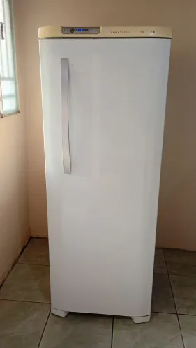Geladeira Electrolux frost free