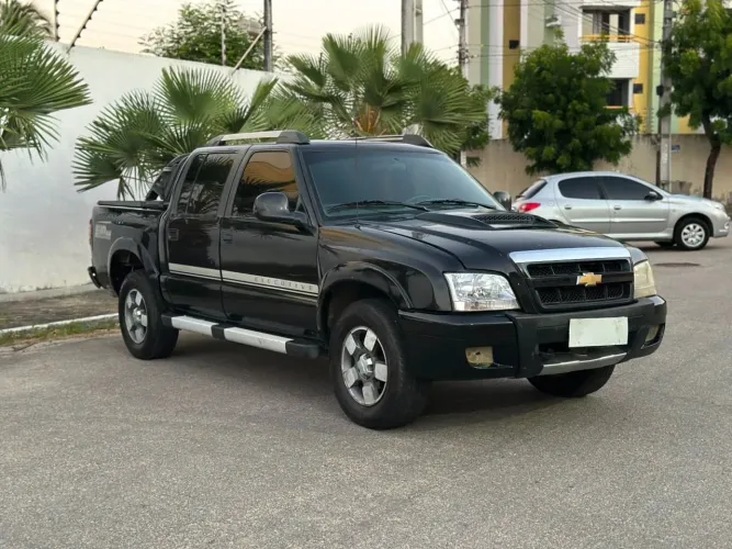 Chevrolet S10 Pick-up Exec. 2.8 4X4 CD TB Int.dies 2010
