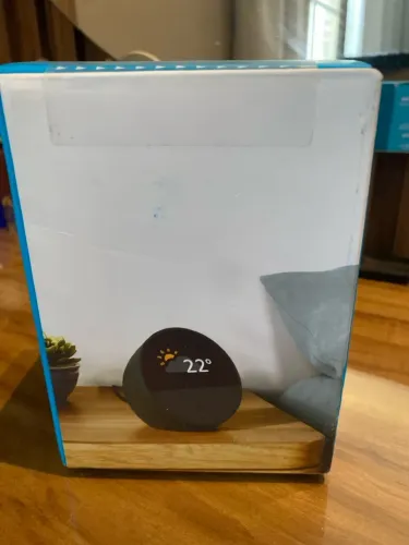 Alexa Echo spot black com display NOVO LACRADO