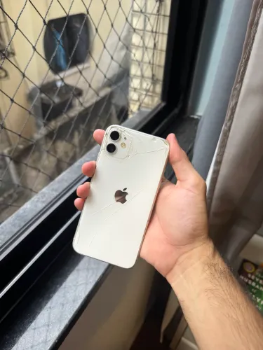 iPhone 11 128g