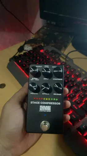 Pedal de Compressão DMT