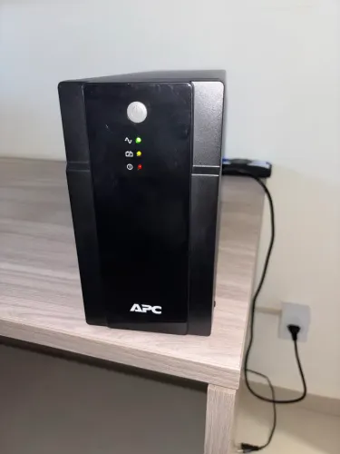 Nobreak APC Back-UPS