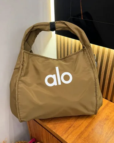 Bolsa academia alo