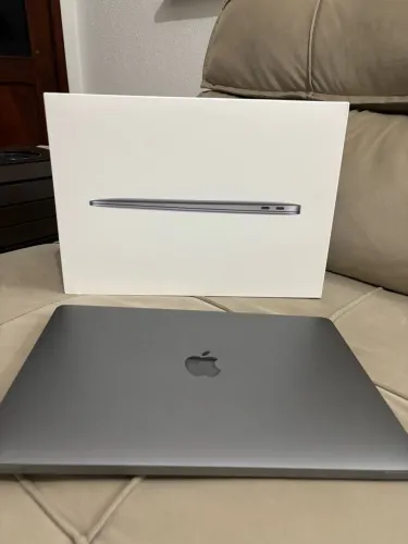 MacBook