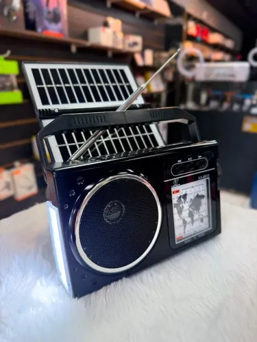 Radio Bluetooth Retrô com Placa Solar