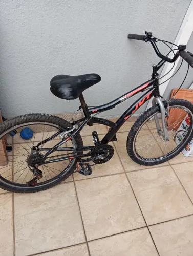 Bicicleta aro 24 