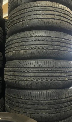 Jogo de pneus 20 ford edge 245/50 R20 semi novos ( 265/50/20 )