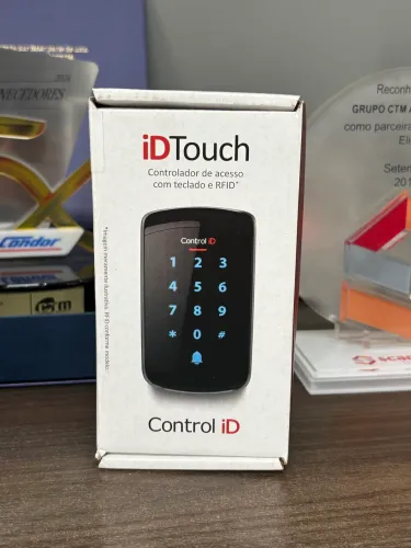Controlador de Acesso iDTouch Control iD - Teclado + RFID (Com NF e Garantia)